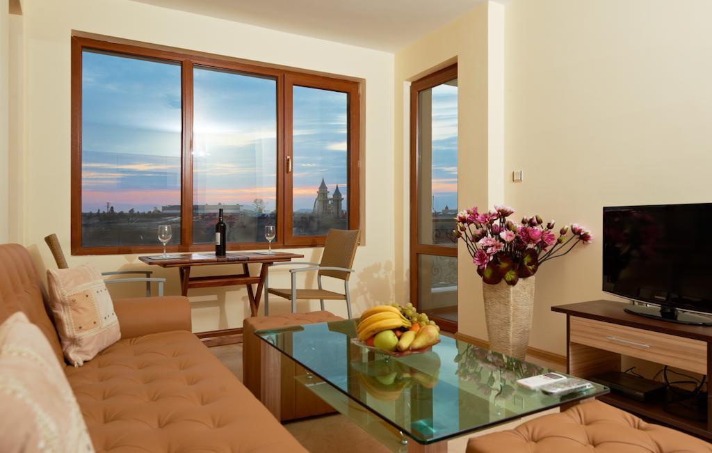Stanny Court Aparthotel Nesebar Quarto foto