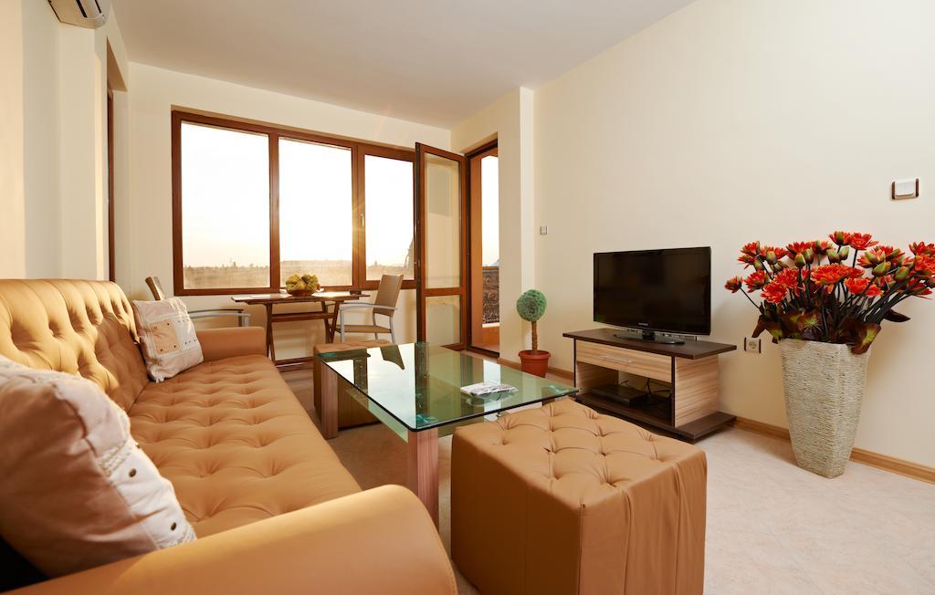 Stanny Court Aparthotel Nesebar Quarto foto